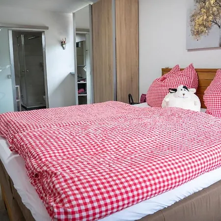 Casa de Férias Luxurioeses Mit Sauna, Whirlpool Und Fitnessraum Im Nationalpark Schwarzwald